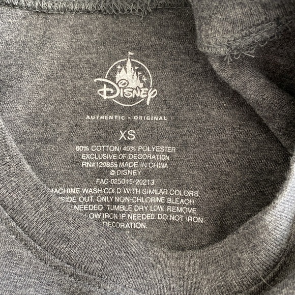 Disney Parks Halloween tshirt - Picture 3 of 3